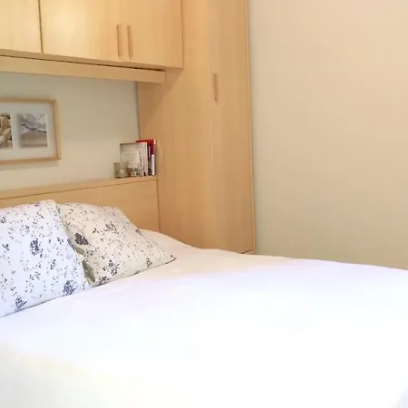 Clip B-2 - Apartment